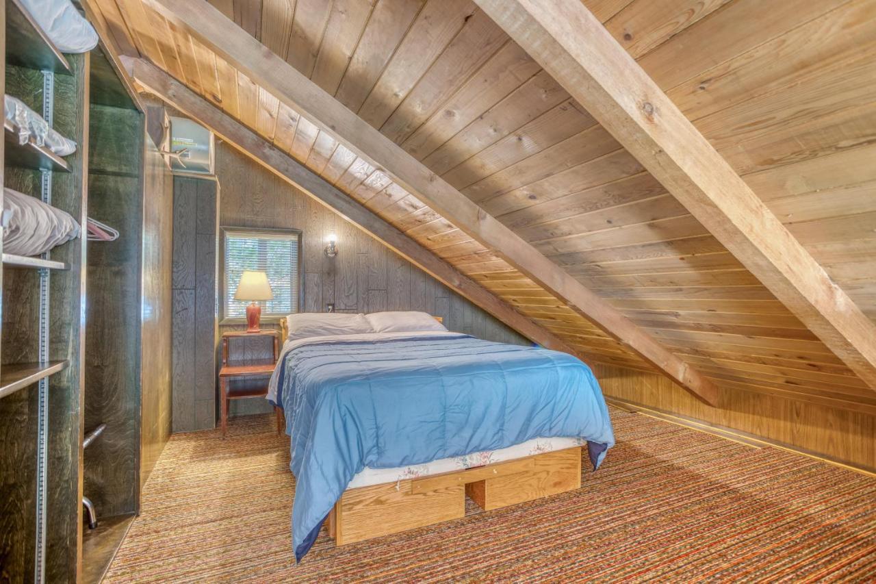 The Crabbing Cabin Lincoln City Exterior foto